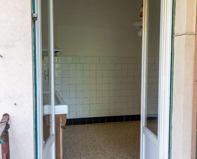 037_via fanti 30 - poggiolo cucina